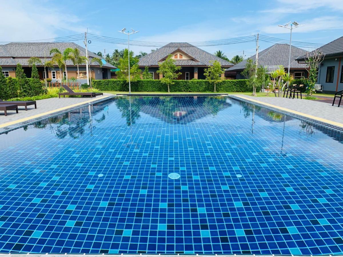 Benwadee Resort Pattaya Ban Pong  Exterior foto
